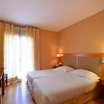 מלון Acevi Val D'aran 4*