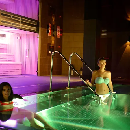 Hotel Acevi Val D'aran 4*
